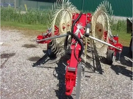 0 Farm King Easy Rake 12 alt