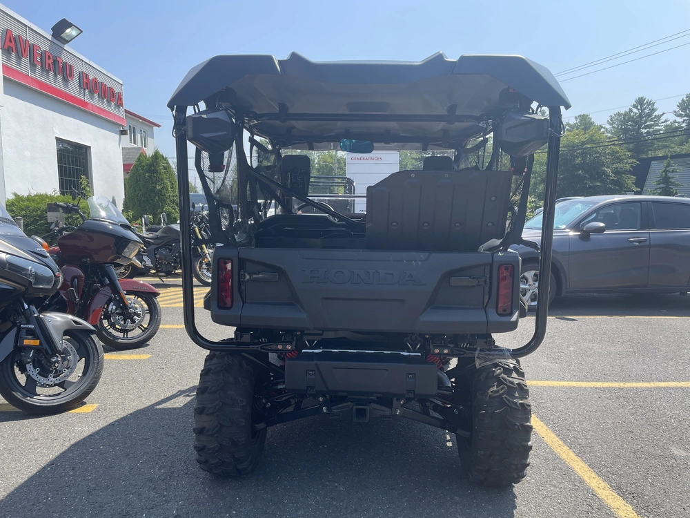 Honda Pioneer 1000 5 Places Trail Edition Spéciale 2025 alt