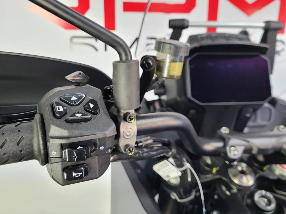 Moto Guzzi Stelvio *2.99% / 72 Mois💳 2025 alt