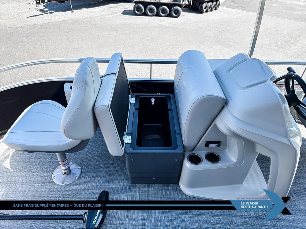 2025 Starcraft Ponton Lx 18f Fish De Pêche Moteur Suzuki 60hp Inclus alt