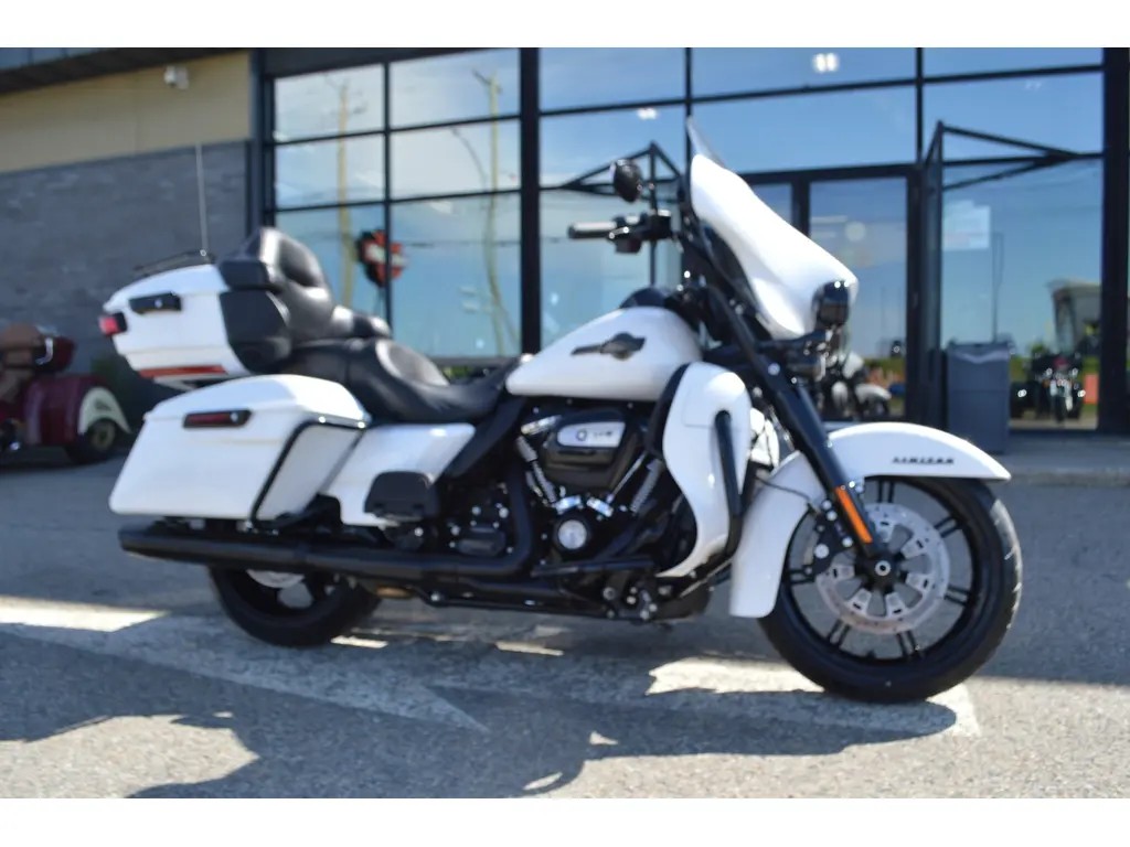 Harley-Davidson FLHTK 2024