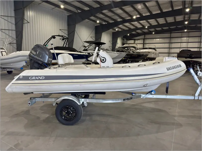 GRAND 380 2015