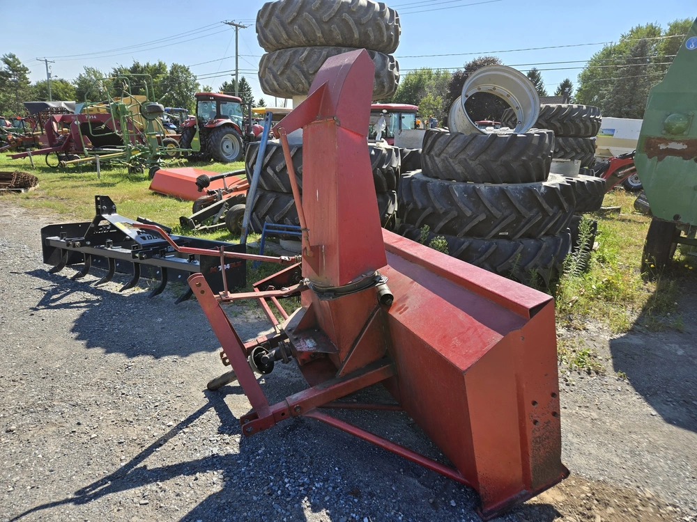 Morneau Thibodeault 84'' 1978 alt