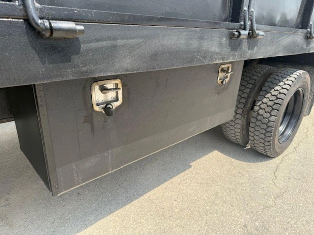 2015 Ford F-550 Super Duty Drw Flat Deck alt
