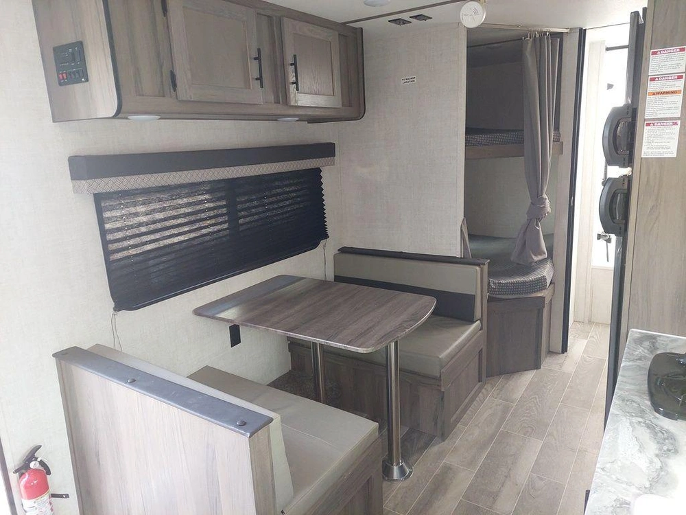 2025 Gulf Stream Conquest 248bh