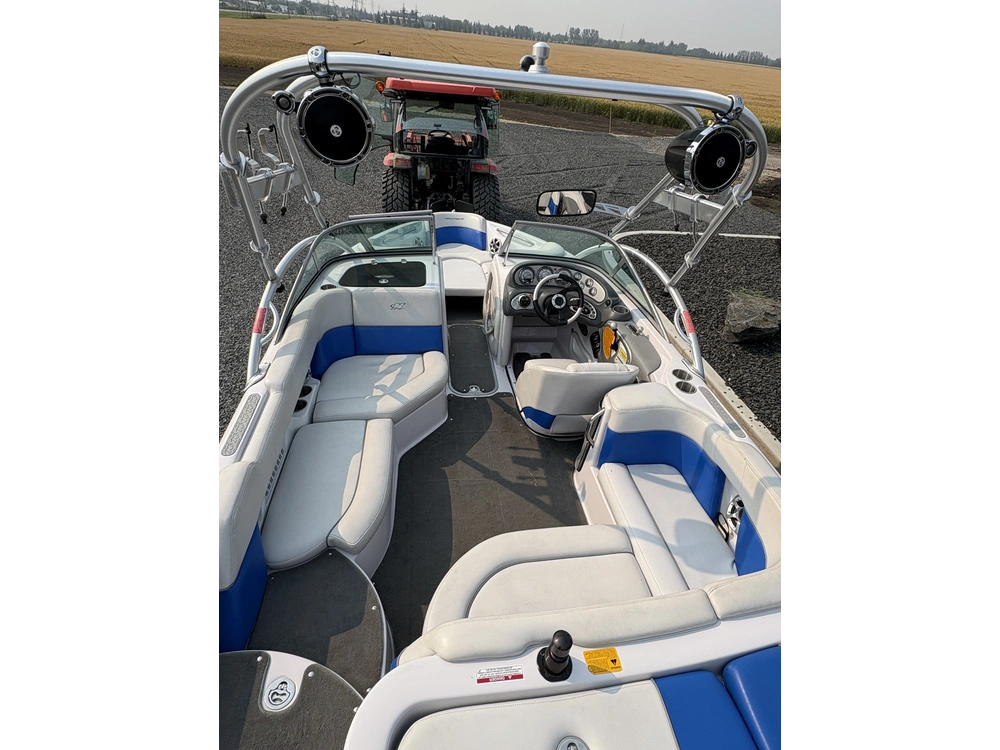 2008 Air Nautique Team 211 alt