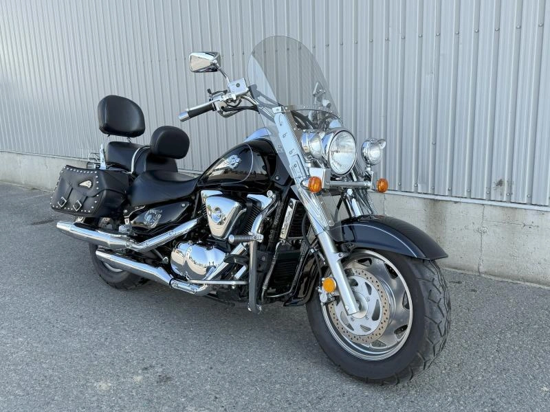 2004 Suzuki Intruder 1500 alt