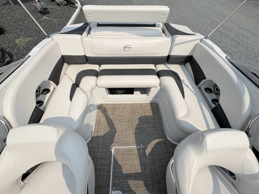 2017 Crownline 205ss alt
