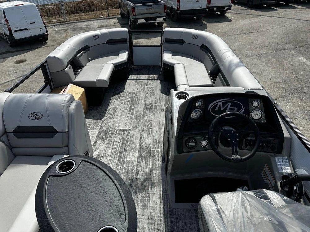2025 Montego Bay 8520 Deluxe Cruising Pontoon alt