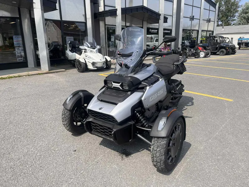 2025 Can-Am CAYON