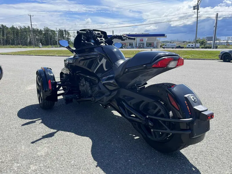 2020 Can-Am f3 1330