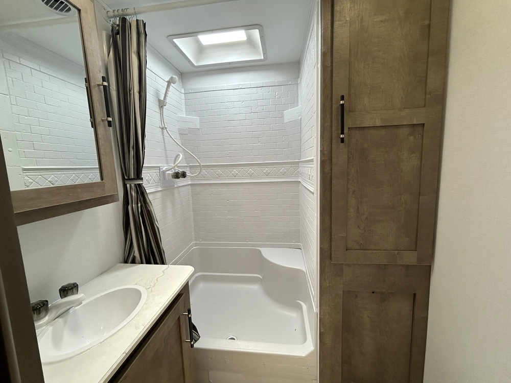 Keystone Rv Springdale 381bh 2026 alt