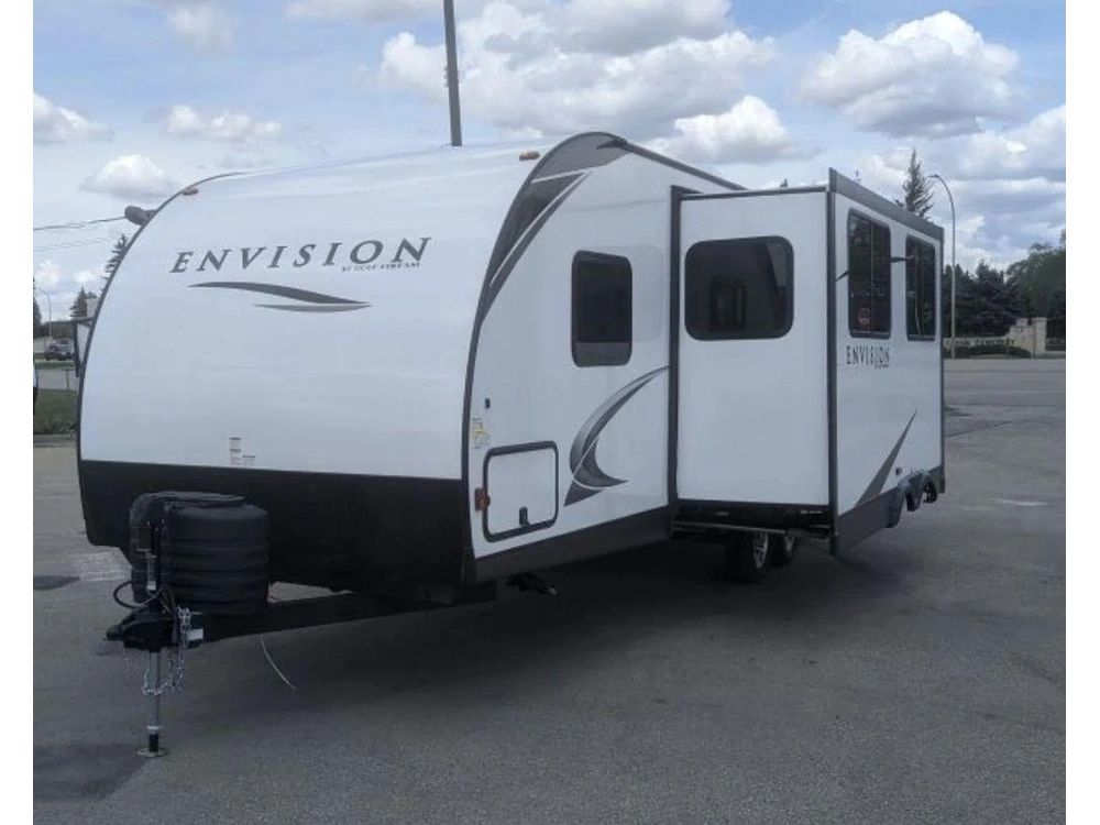 2025 Gulf Stream 28crb alt