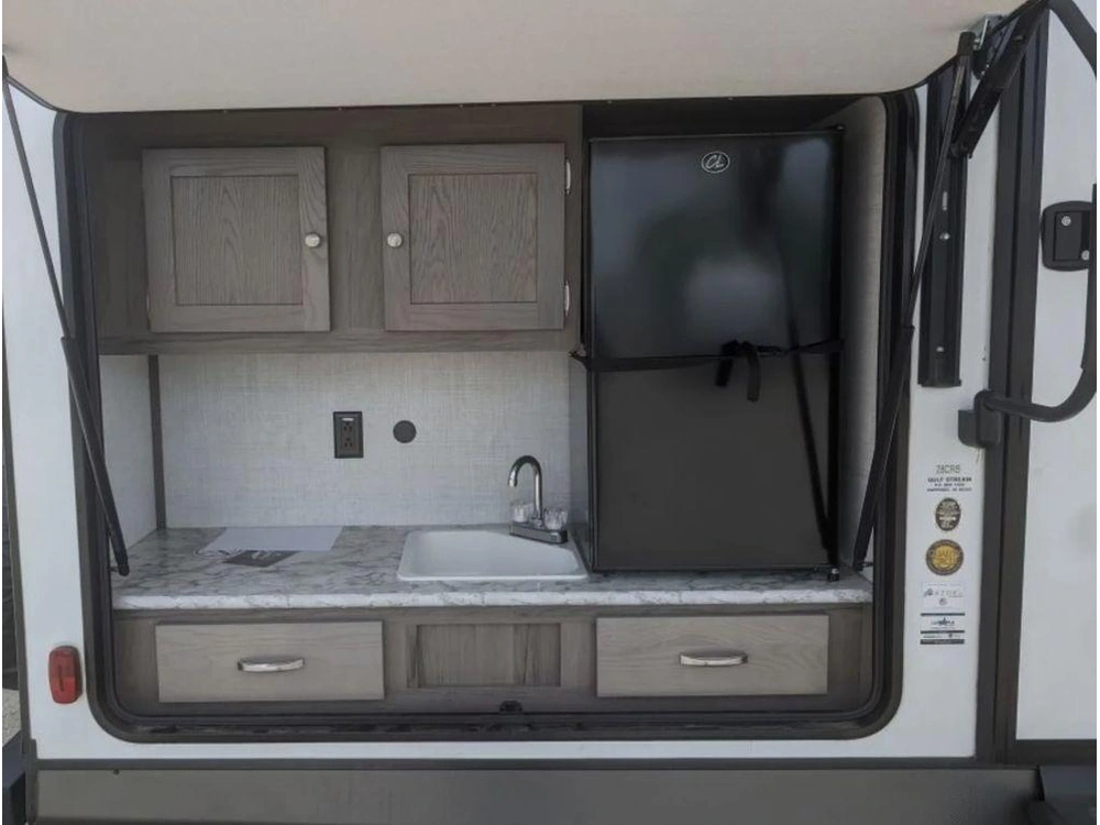 2025 Gulf Stream 28crb alt