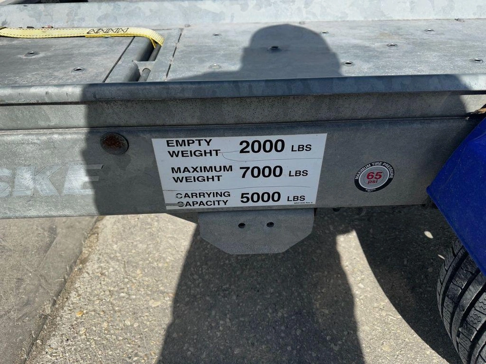 2017 Demco At7000p alt