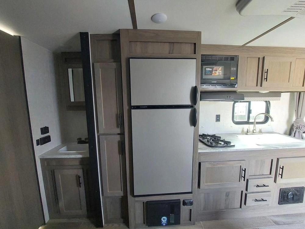2025 Gulf Stream Conquest 248bh