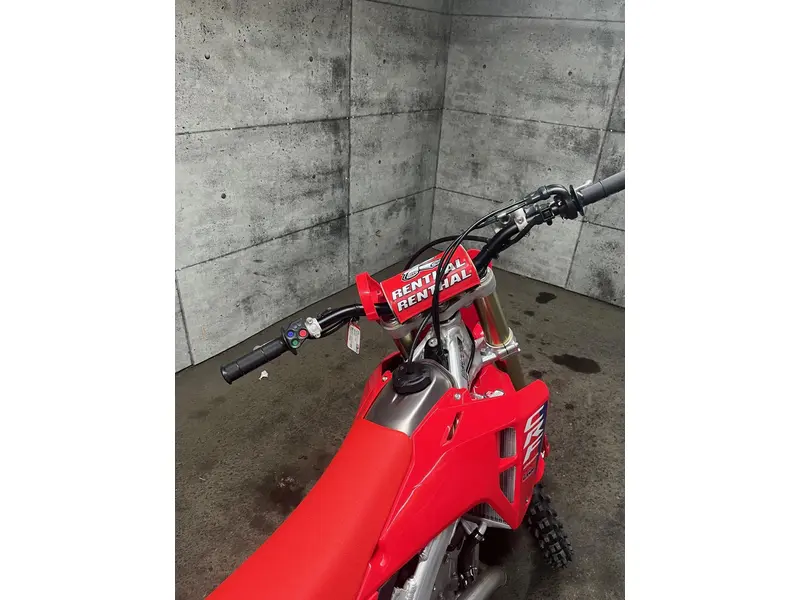 2026 Honda CRF250R thumbnail 8