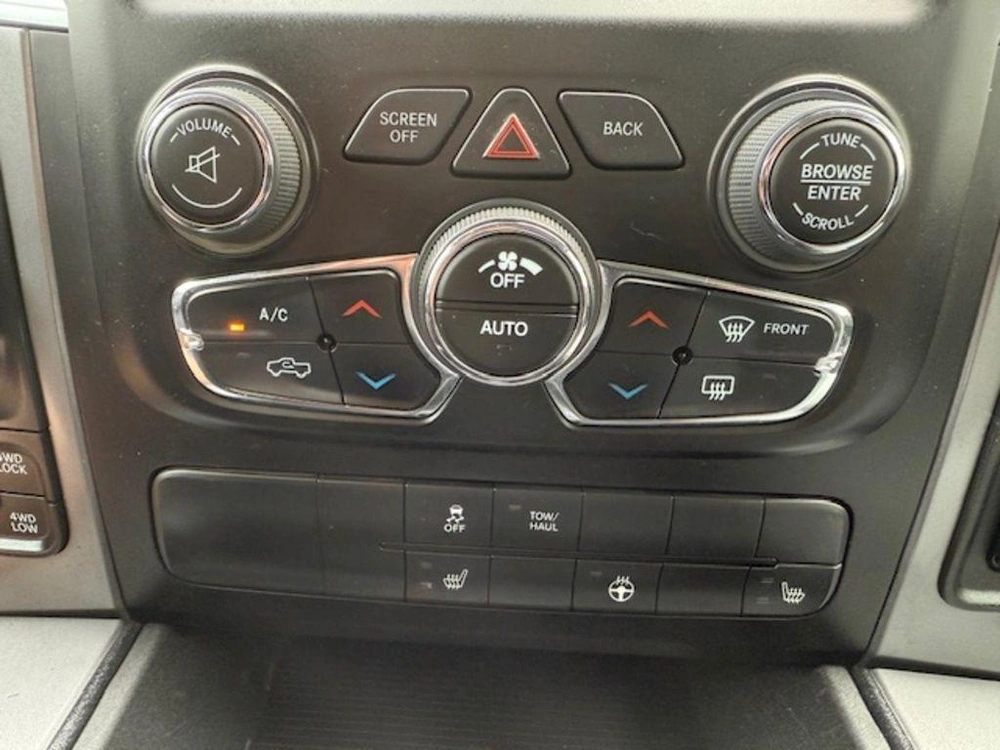 2022 Ram 1500 Classic alt