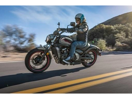 Kawasaki Vulcan S 2025 alt