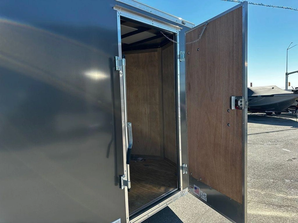 2025 Continental Cargo V Series 6'x12' alt