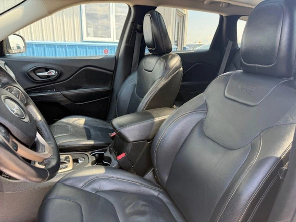 2014 Jeep Cherokee Limited 4x4 alt