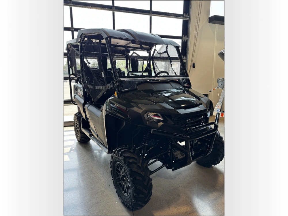 2025 Honda Pioneer 700 - 4p Dlx *all-in-pricing alt