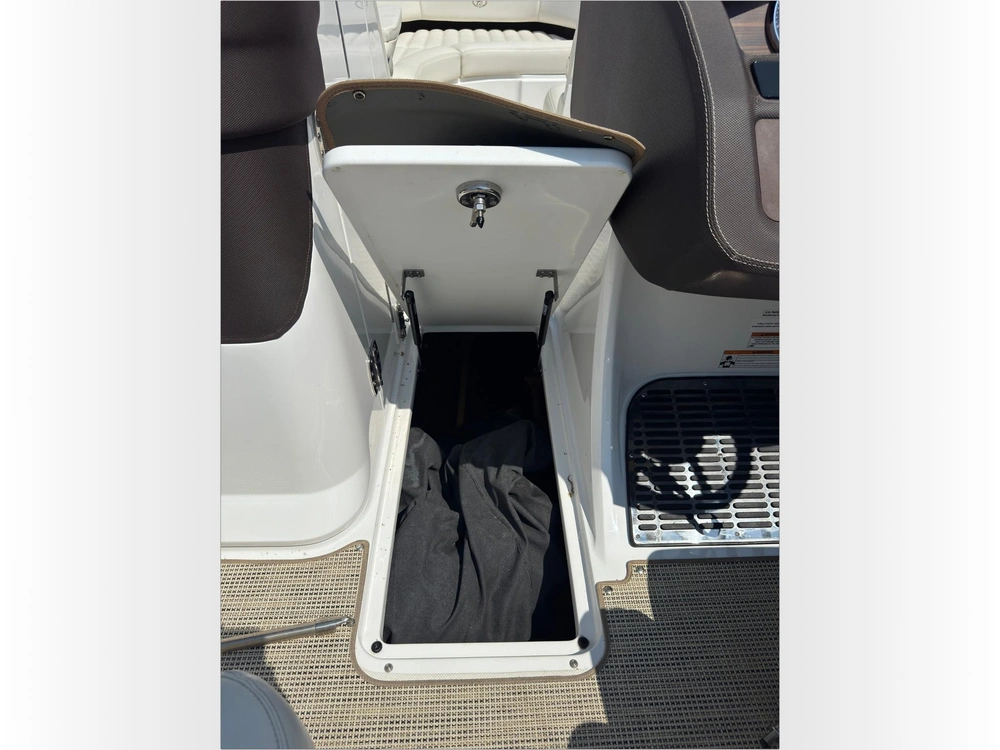 2016 Cobalt Boats R5 No Luxury Tax* alt