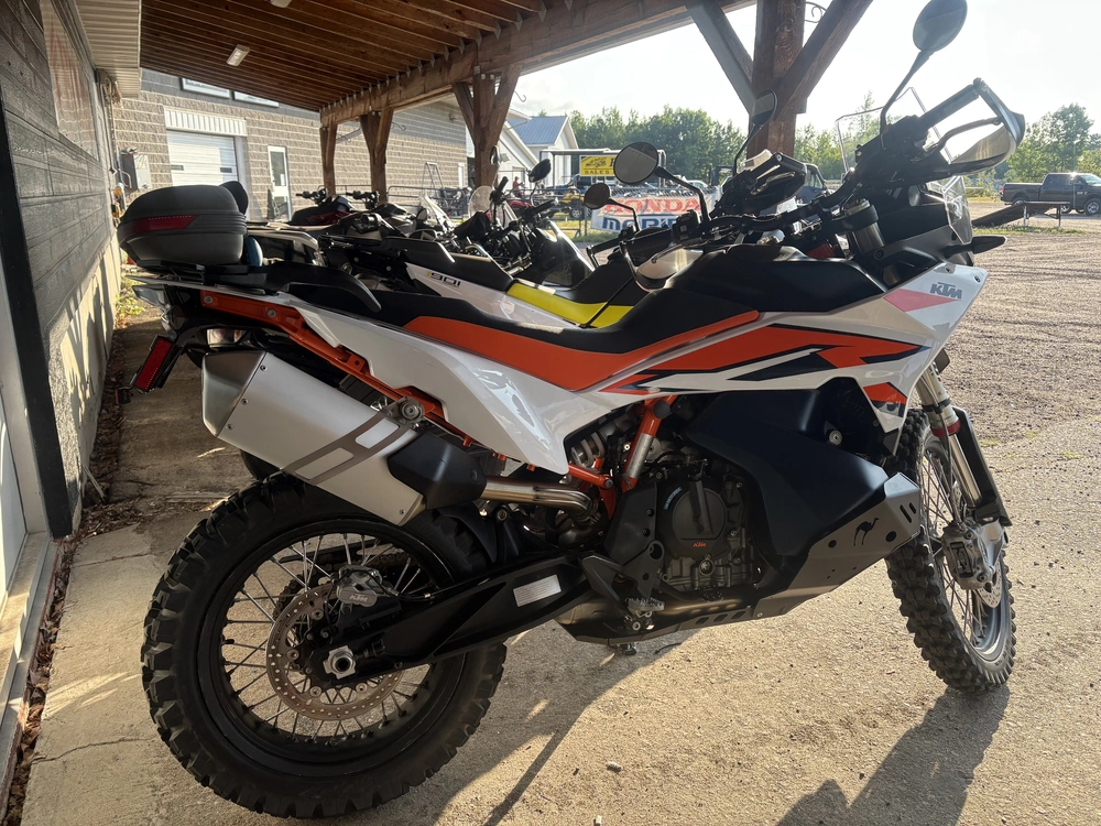 2024 Ktm Adventure alt