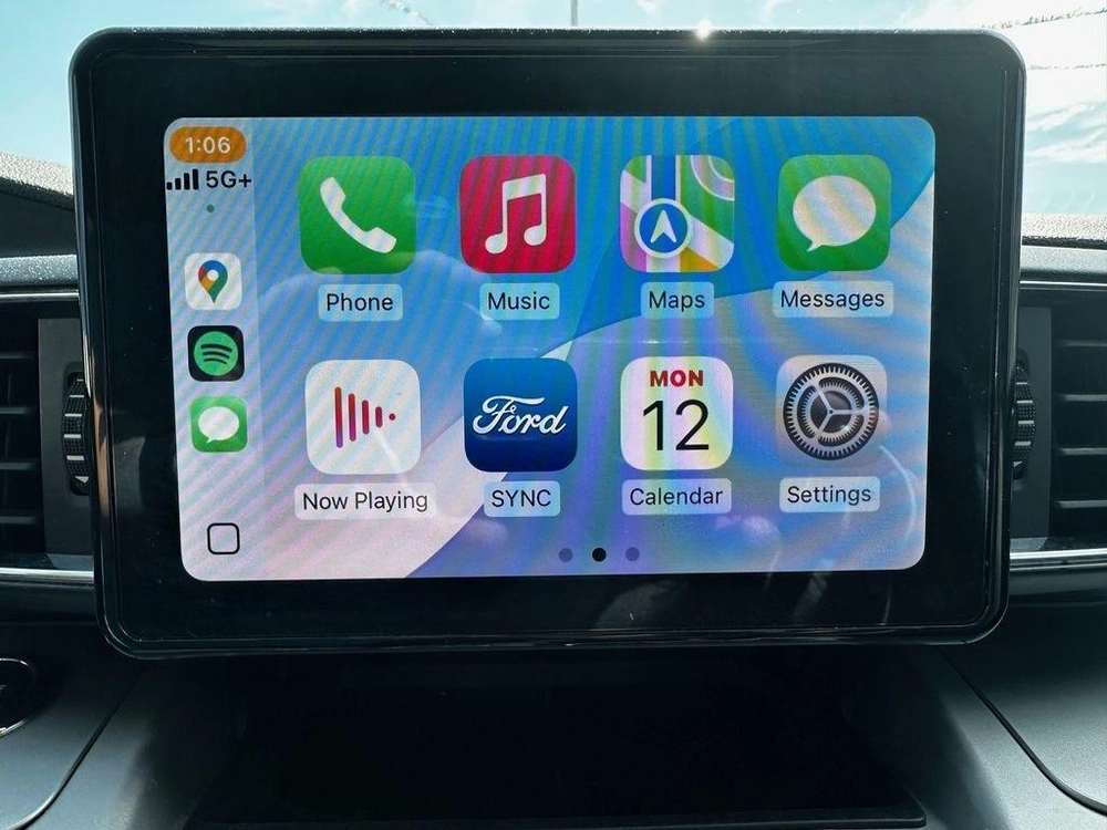 2022 Ford Explorer Xlt 4wd alt