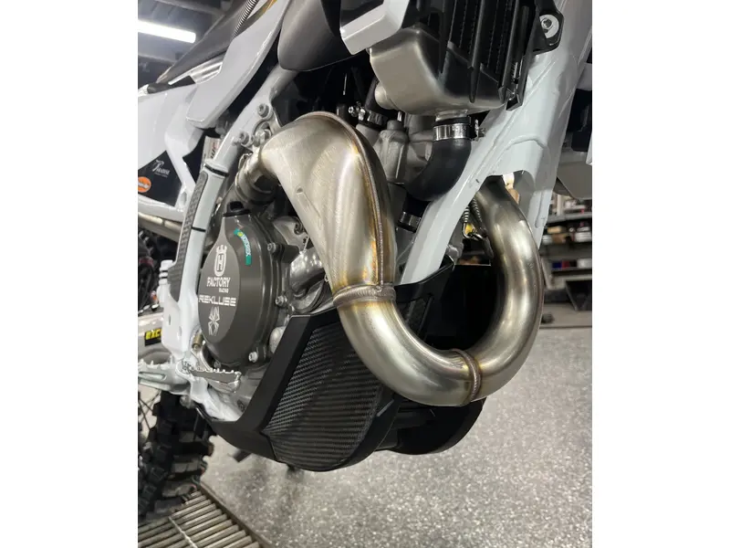2025 Husqvarna FC 450 FACTORY EDITI thumbnail 14