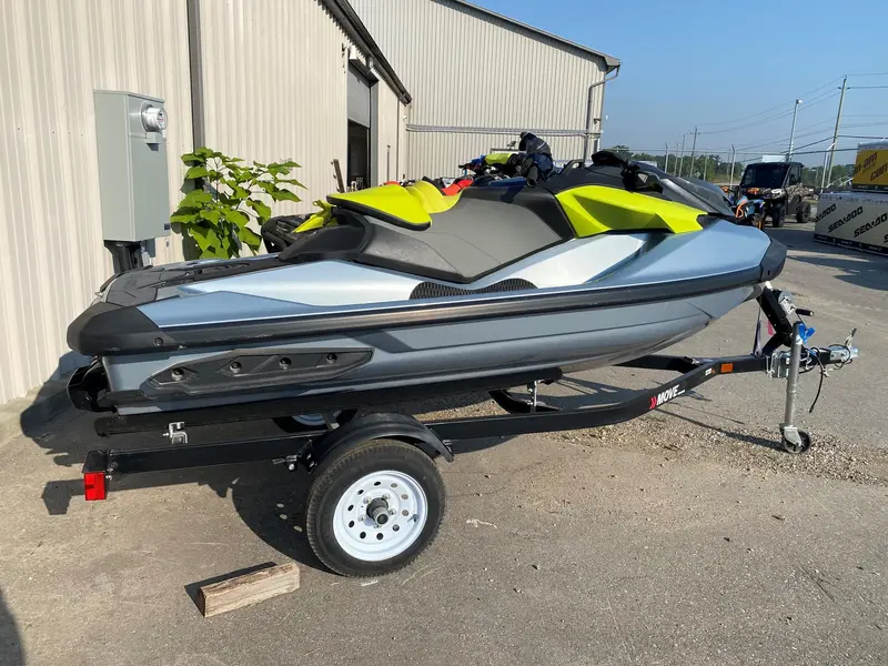2024 Sea-Doo/BRP RXP-X 325