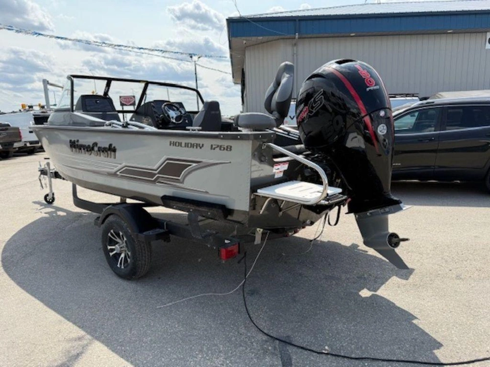 2025 Mirrocraft Holiday 1768 alt