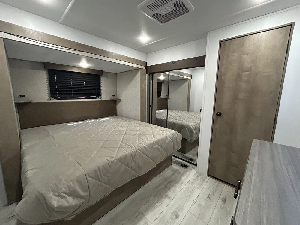Keystone Rv Springdale 381bh 2026 alt