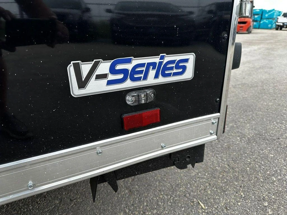 2024 Continental Cargo V Series 6'x10' alt