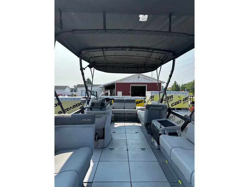 2023 BRP Switch Cruise Blue, 21F 230