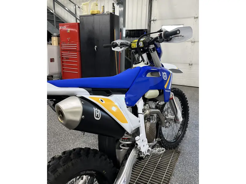 2025 Husqvarna FE 450 HERITAGE