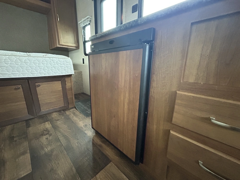 2017 Keystone Rv Springdale Summerland 1750rb alt