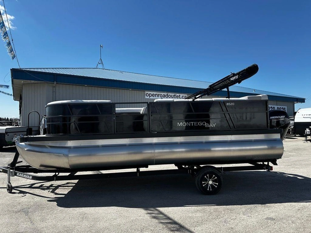 2025 Montego Bay 8520 Deluxe Cruising Pontoon alt