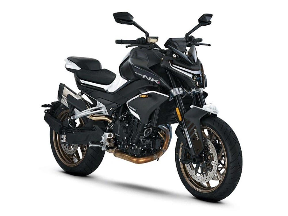 2024 Cfmoto 800nk alt