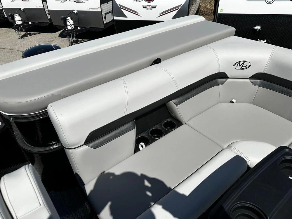 2025 Montego Bay 8520 Deluxe Cruising Pontoon alt