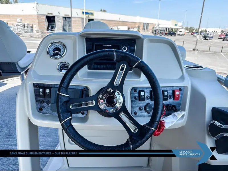 Starcraft Ponton LX 18F Fish de pêche moteur Suzuki 60HP inclus 2025