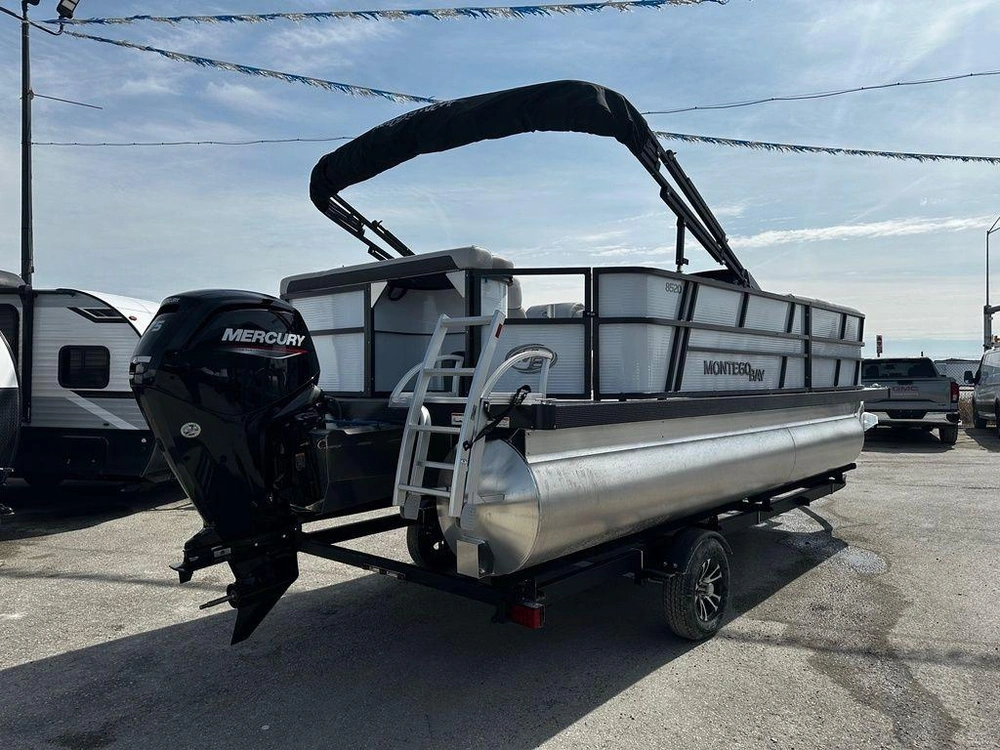 2025 Montego Bay 8520 Deluxe Cruising Pontoon alt