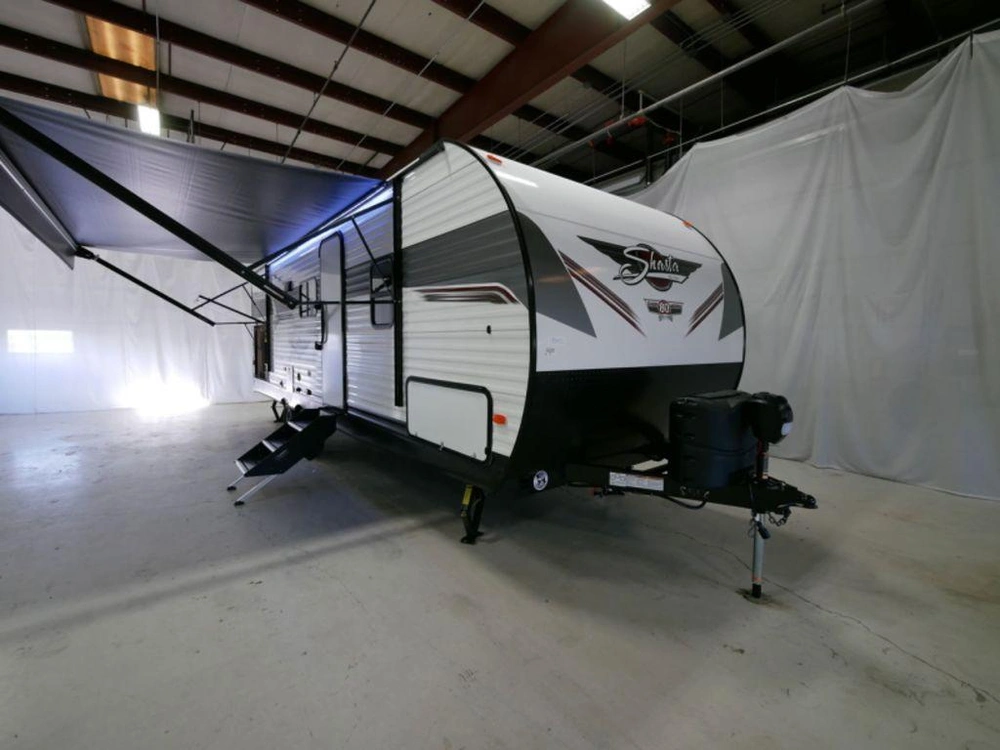 2022 Shasta 25rb alt