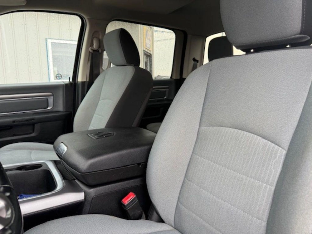 2022 Ram 1500 Classic alt