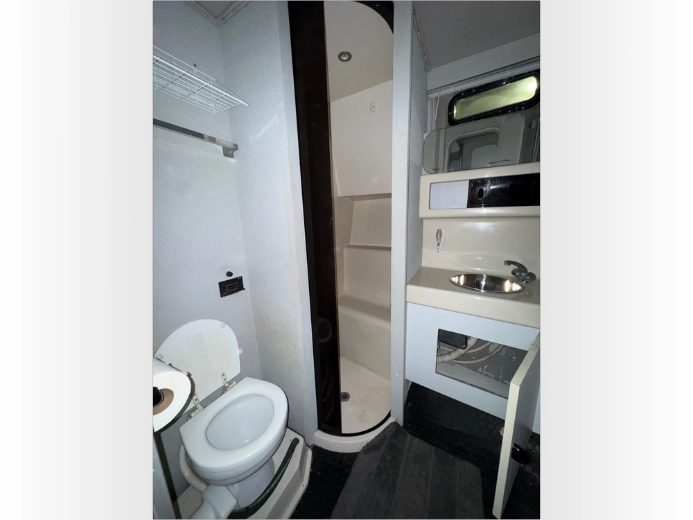 1989 Mainship Motor Yachts Mediterranean 35 No Luxury Tax* alt