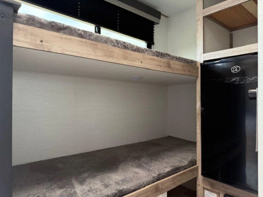 2025 Gulf Stream Ameri-lite Super Lite 134bh alt