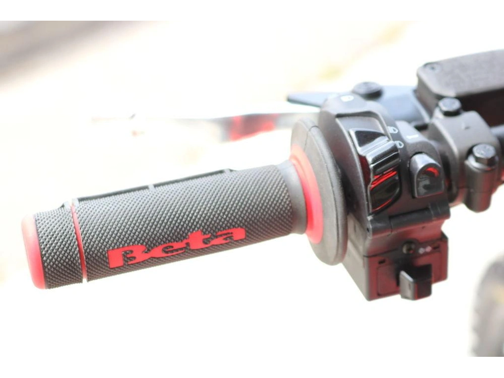 2023 Beta Rr 200 alt