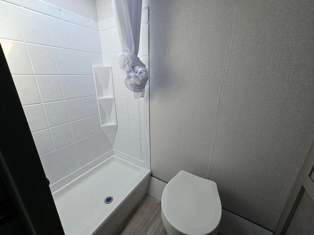 2023 Coachmen 17mbs alt