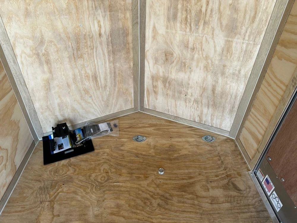 2025 Continental Cargo V Series 6'x12' alt