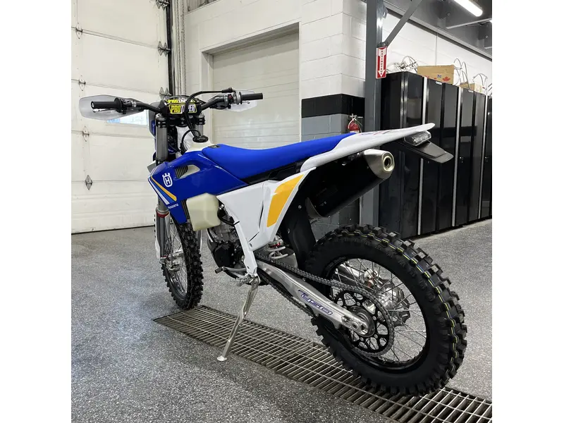 2025 Husqvarna FE 450 HERITAGE